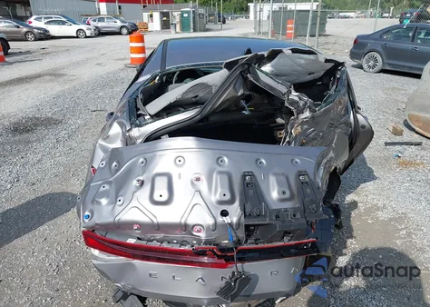 2023 Hyundai Elantra Sel z USA, uszkodzony, nr VIN KMHLS4AG3PU412874